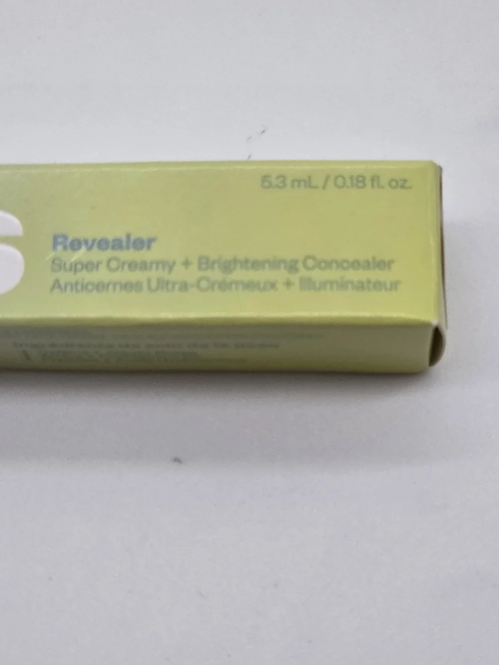 Kosas Revealer Super Creamy & Brightening Concealer -Shade 5.50 Med/Olive Undert